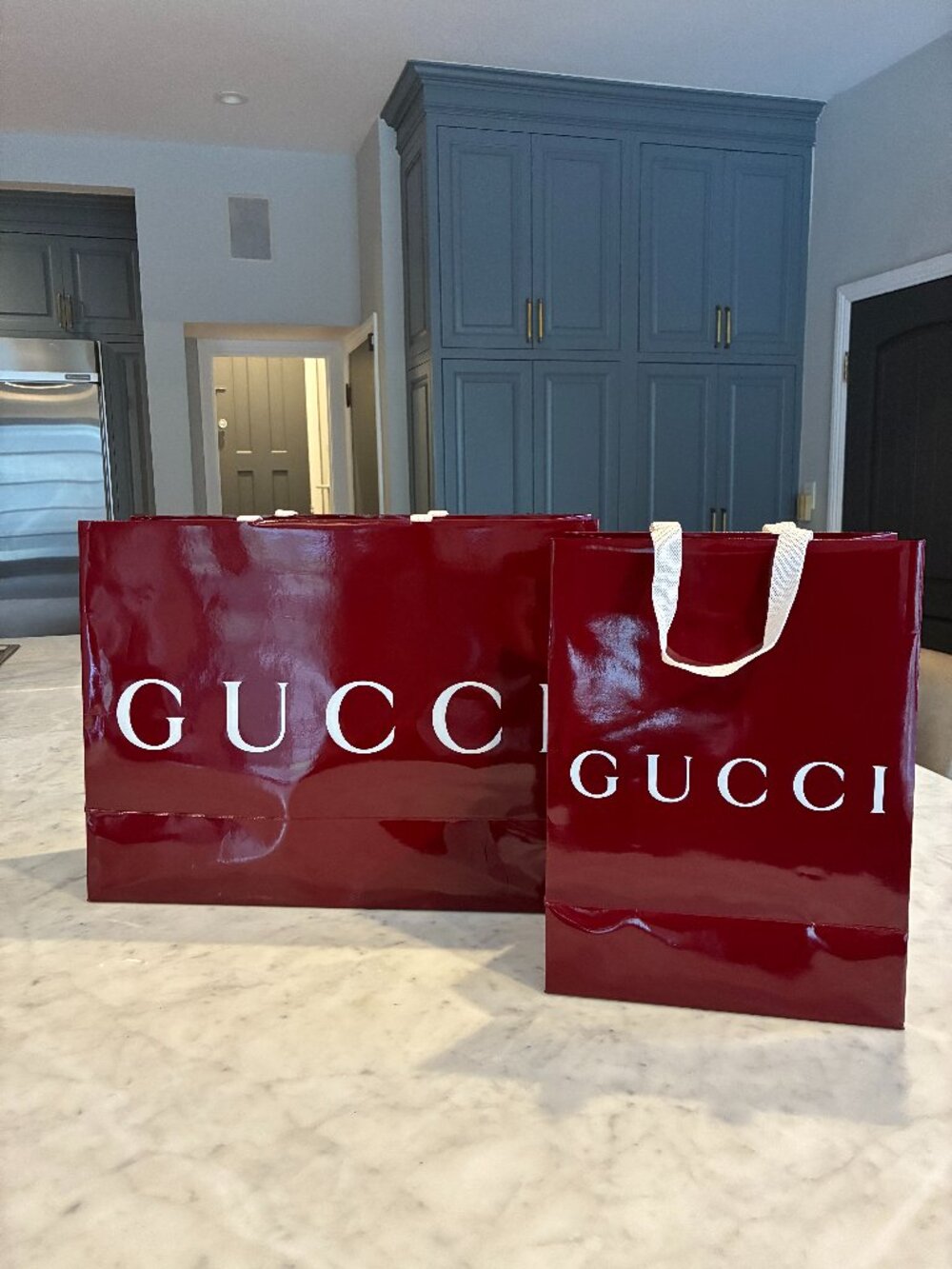 GUCCI - Set of 2 Glossy, Red Shopping Bags